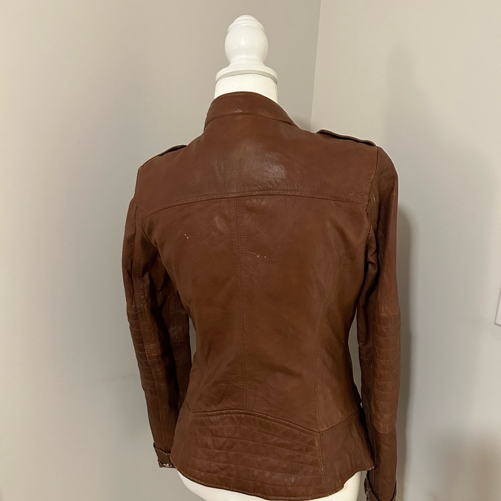Guess Leather Jacket 🧥 (Women’s Small) - Picture 2 of 4